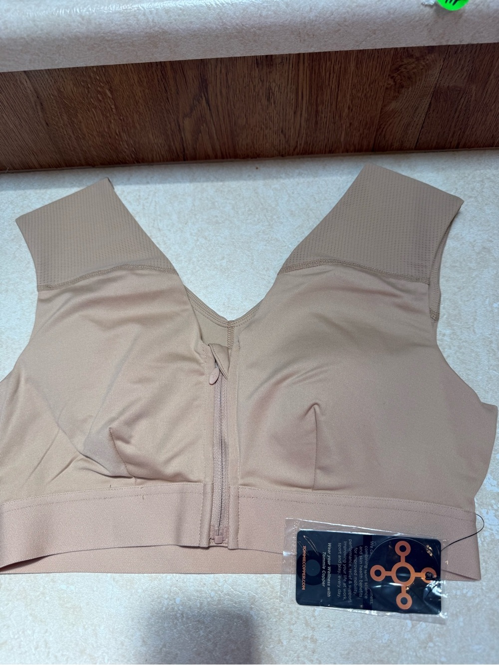 Front-Zip Comfort Bra in Beige